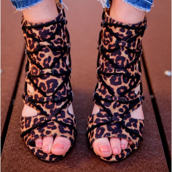 LAST ONE✨Leopard Print  Strappy Open Toe Bootie - Picture 5 of 5